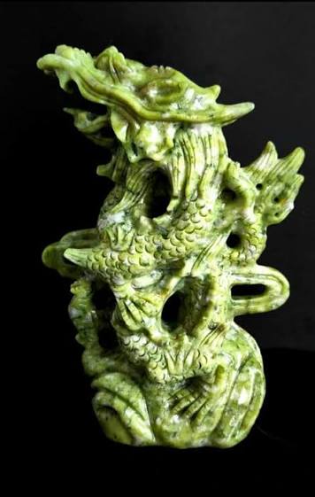 Xiuyan Jade Dragon Large